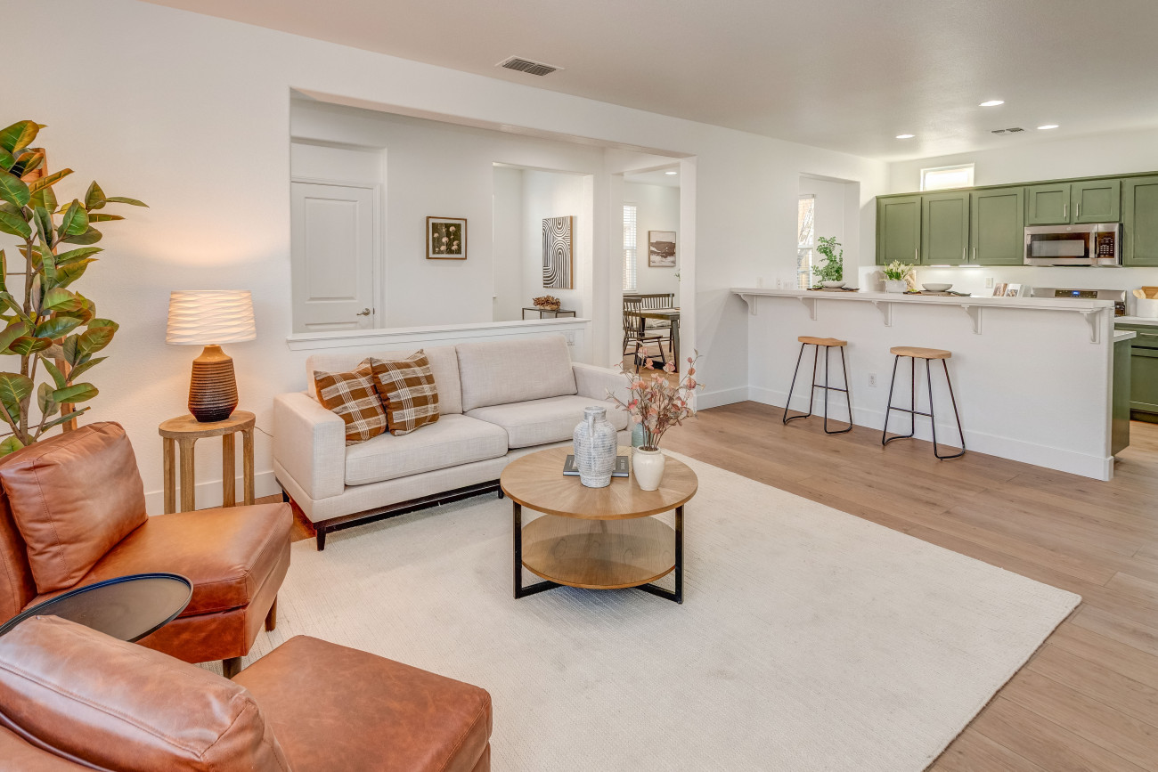 1660 Glenmore-15.jpg